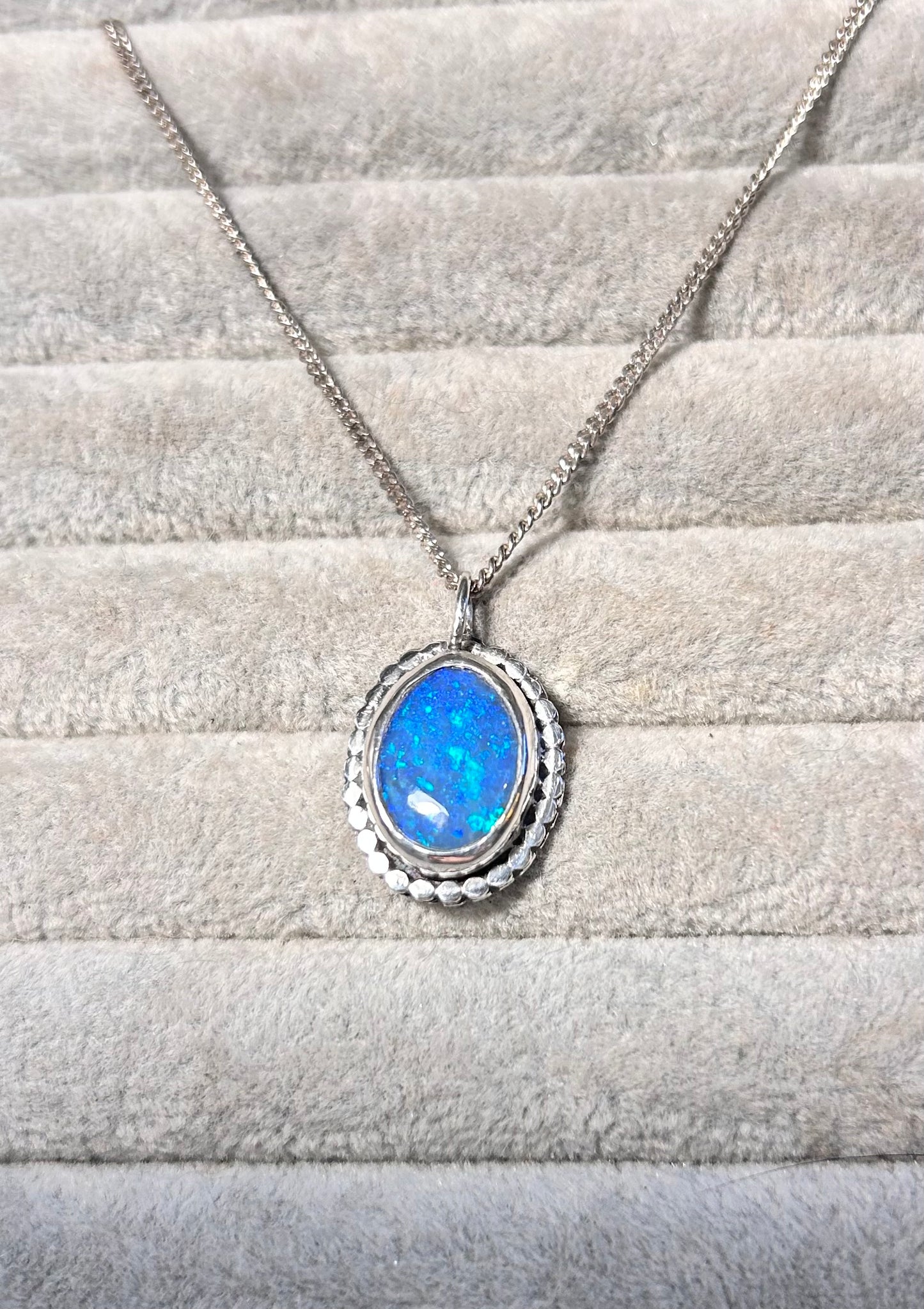 Blue sparkle pendant