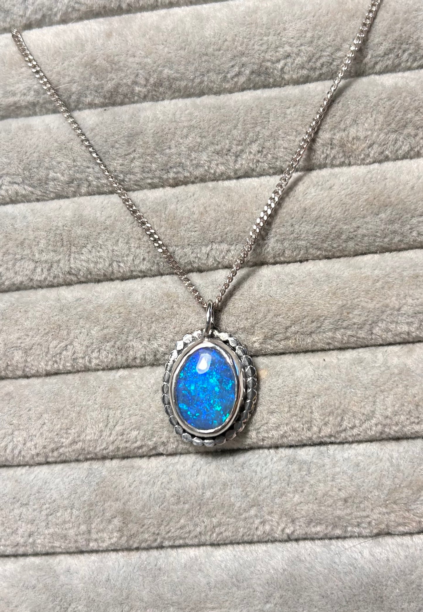 Blue sparkle pendant