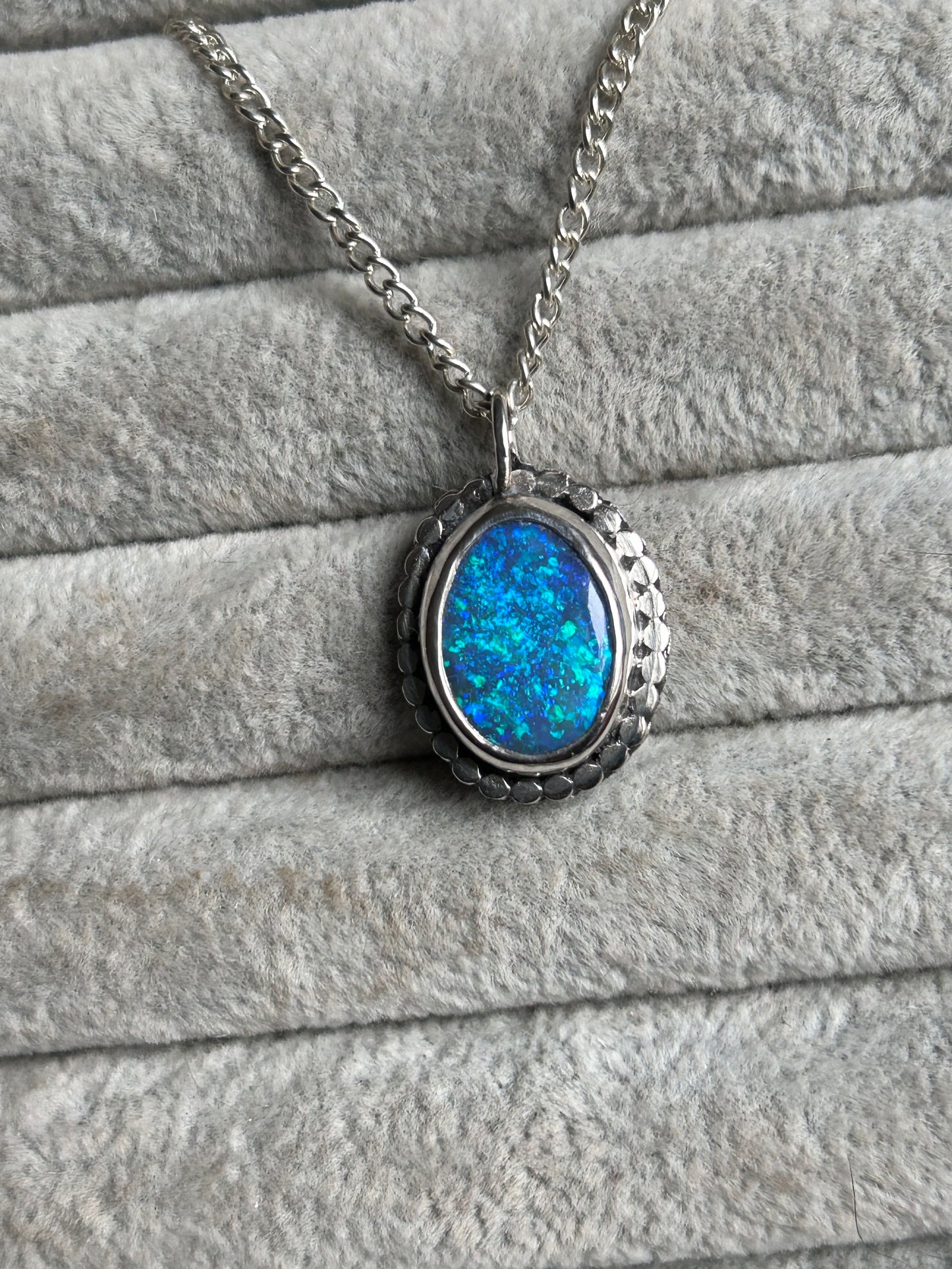 Blue sparkle pendant