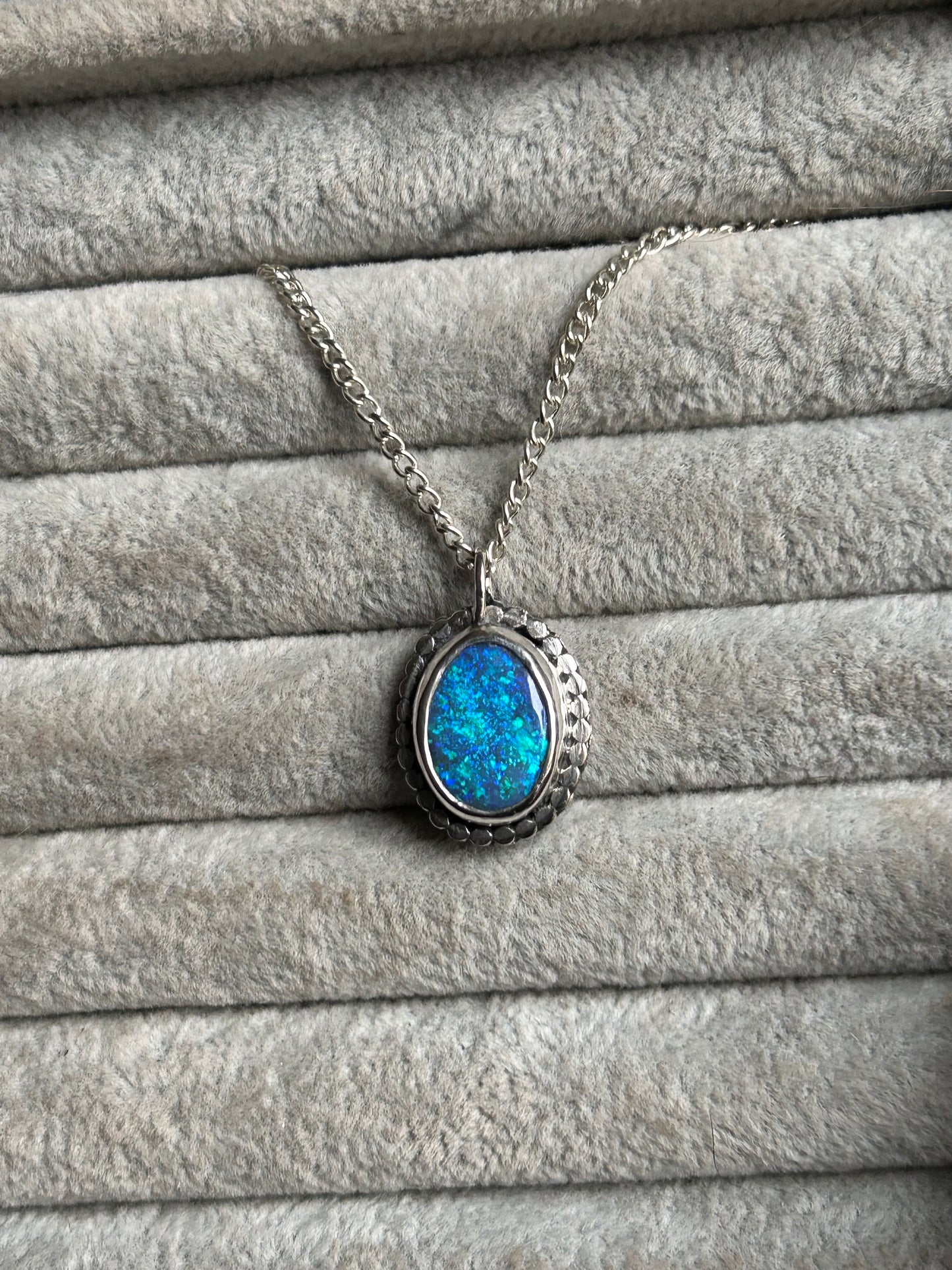 Blue sparkle pendant